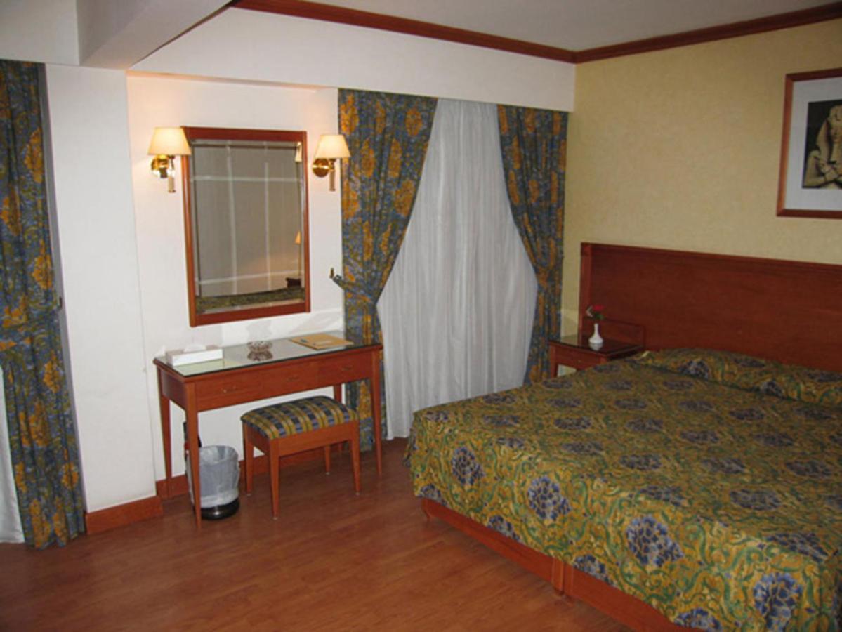 Philippe Luxor Hotel Экстерьер фото